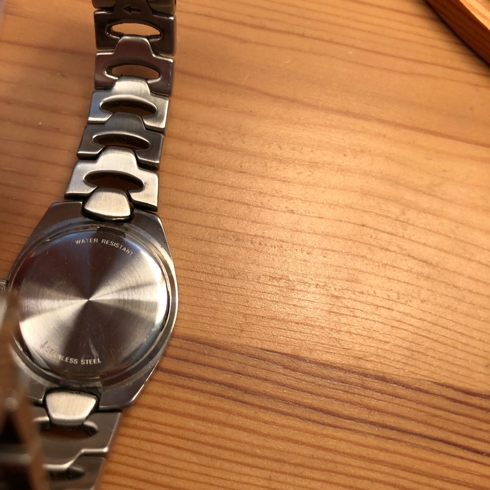 🎁 Wittnauer Swiss Ladies Watch with a date window - Picture 5 of 6
